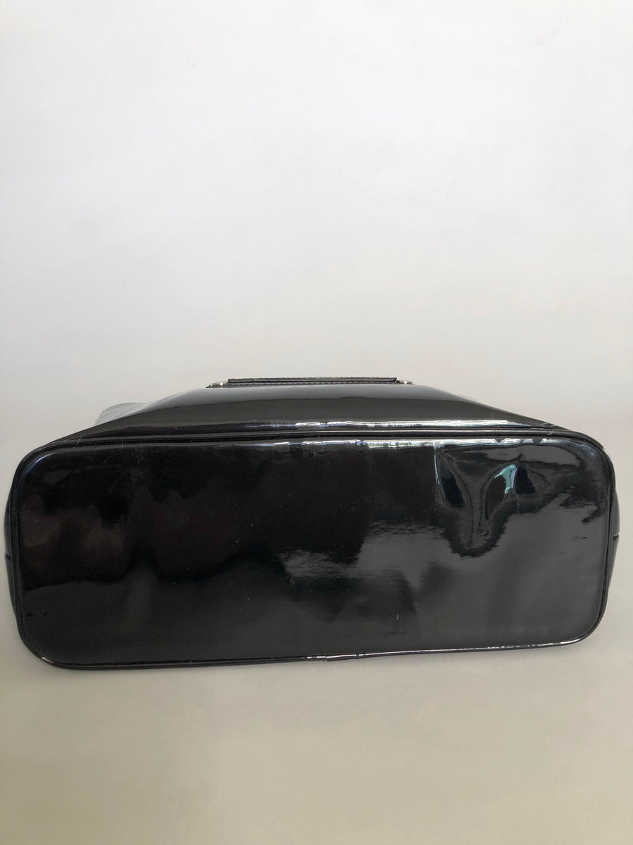 Versace – Fly Thread