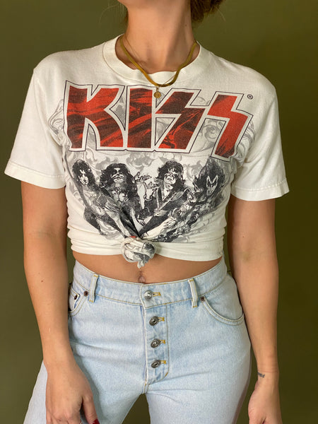 Y2K Era Kiss concert